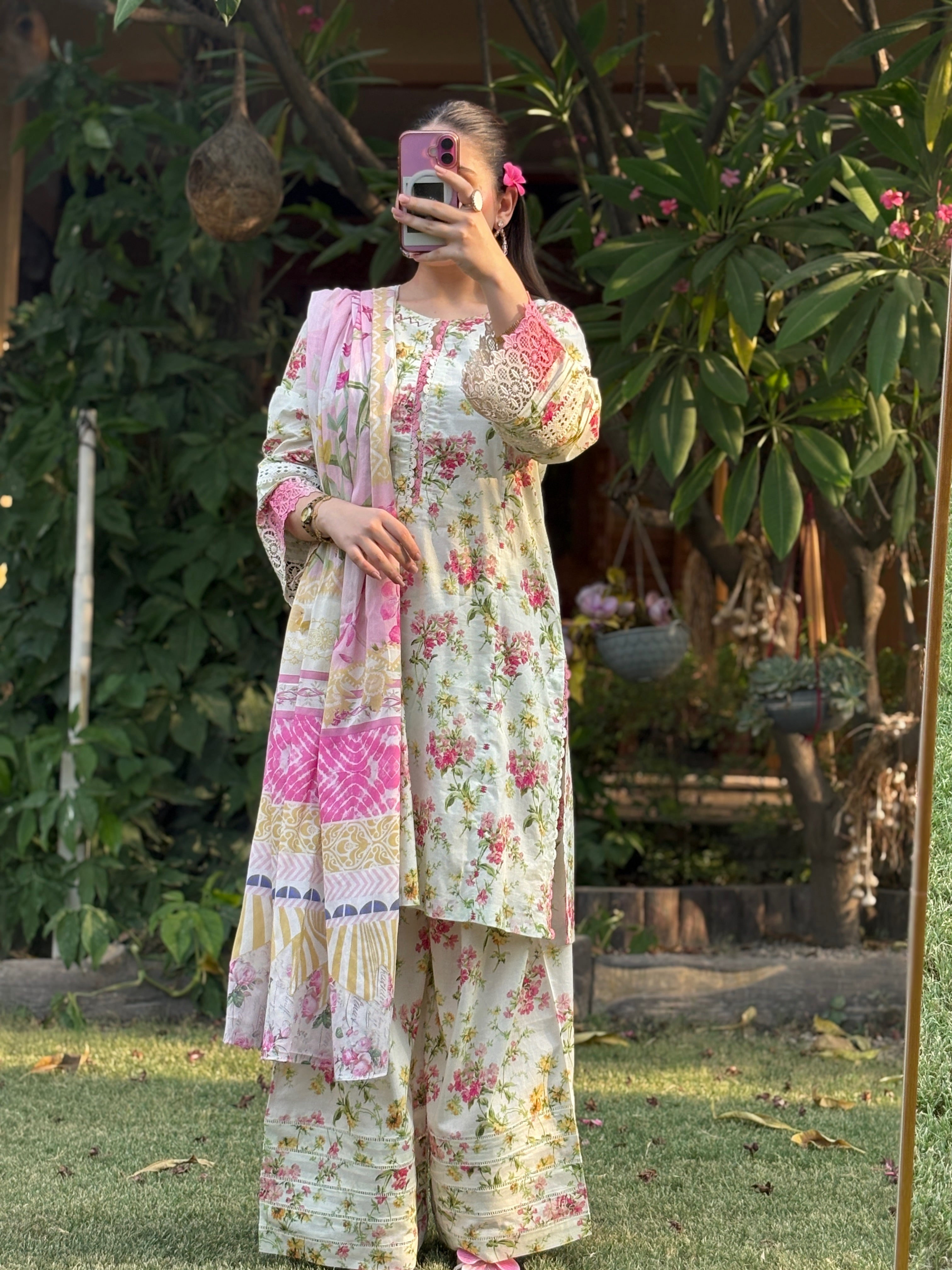 PARISA- FARSHI SHALWAR